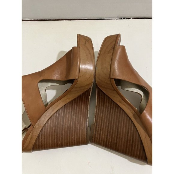 Michael Kors Womens size 8 M Brown Leather Josephine Wedge Platform Sandals shoe - Picture 6 of 7